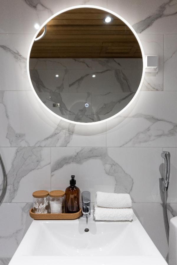 Arctic Night City Suite Рованиеми Екстериор снимка